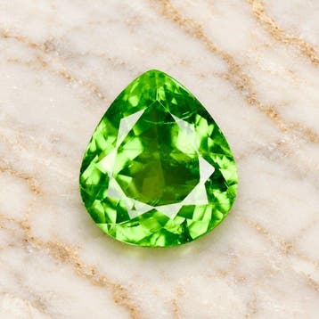 Groen Tsavoriet - 2.22 ct - International Gemological, Nieuw