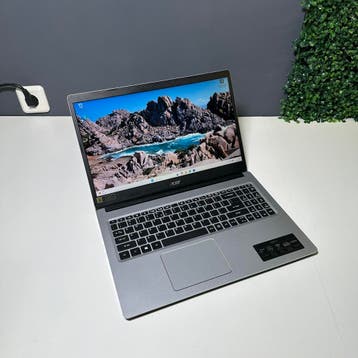 Acer Laptop voor basisgebruik - Windows 11 - SSD Schijf, Minder dan 2 Ghz, Refurbished, Ophalen of Verzenden, AMD 3020e