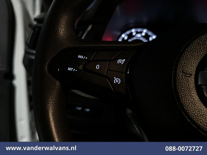 Nissan Primastar | 2.0 dCi 131pk L2H1 Euro6 Airco | LED |, Auto's, Gebruikt, Euro 6, Wit, Dealer onderhouden