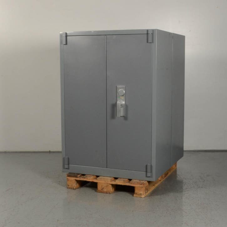 Kluis De Raat - Grijs - 135 x 95 cm - Incl. 4 hangmapframes, Zakelijke goederen, Kantoor en Winkelinrichting | Kantoormeubilair en Inrichting