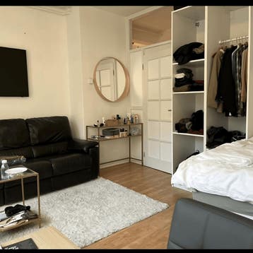 Kamer in Rotterdam gevonden voor €1250,- pm, Huizen en Kamers, Kamers te huur, Minder dan 20 m², Rotterdam