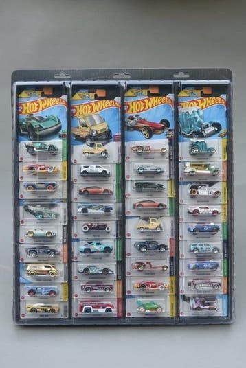 (Pre-order) Evoretro Wall Display for 32 Carded Diecast C..., Verzenden, Zo goed als nieuw