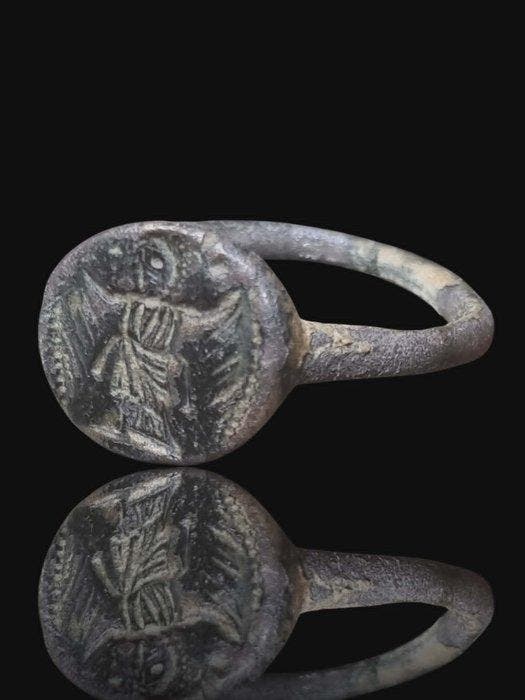 Oud-Romeins Rare Bronze Senate Seal Ring, Sieraden, Tassen en Uiterlijk, Antieke sieraden