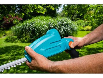 GARDENA THS 42/18v - Accu Heggenschaar - 42cm - Draaibare, Verzenden, Nieuw, Gardena