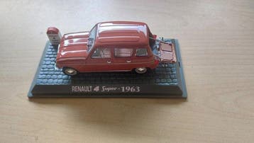 Solido, Universal Hobbies 1:43 - Modelauto (2) - Renault, Nieuw