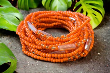 Waist Beads / Afrikaanse Heupketting - FADEKEMI - Oranje (el, Sieraden, Tassen en Uiterlijk, Kettingen, Ophalen of Verzenden, Nieuw