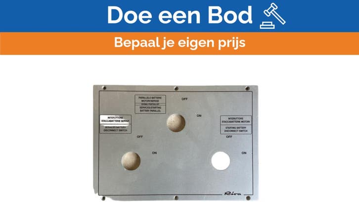 Bieden: Riva battery switch panel plate silver, Watersport en Boten, Bootonderdelen, Elektra en Verlichting, Nieuw, Zeilboot of Motorboot