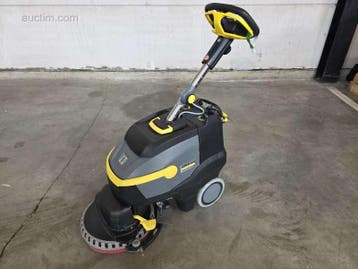 Industriële schrob-/zuigmachine Kärcher BD 38/12..., Ophalen, Nieuw