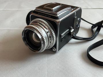 Hasselblad, Carl Zeiss 500C + 80mm + 150mm + 250mm + acc. |, Nieuw