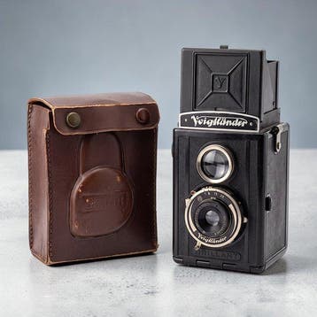 Voigtländer Brillant del 1937 in Bachelite – La Rarissima, Nieuw
