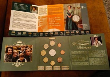Nederland. Year Set (BU) / 10 Euro 2005/2010 Koningin