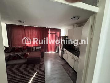 Jouw huis in Uithoorn gezocht voor mijn flat (Mijdrecht), Huizen en Kamers, Amsterdam