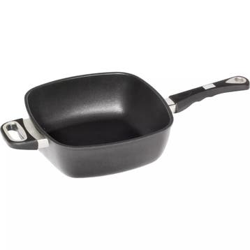 AMT Gastroguss Vierkante hapjespan 26 x 26 cm hoogte 9 cm..., Ophalen of Verzenden, Nieuw, Aluminium, Overige typen