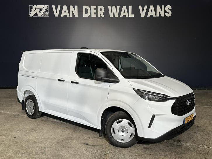 Ford Transit Custom 2.0 TDCI 111pk L1H1 Fabrieksgarantie Eur, Auto's, Bestelauto's, Dealer onderhouden, Lease, Zwart, Handgeschakeld