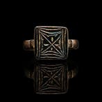 Middeleeuwen, kruisvaardersperiode Bronzen ring met Ster van