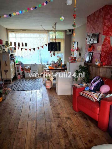 Woningruil - Poolsestraat 9 - 5 kamers en Noord-Brabant, Noord-Brabant