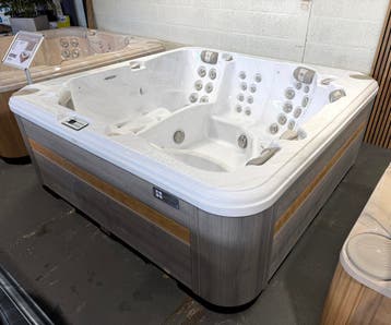 Nieuw - Jacuzzi Passion spa Retreat 2x ligplaats en speakers, Nieuw