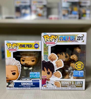 Funko - Funko Pop Monkey D. Luffy e Smoker - 2020+ - V.S.