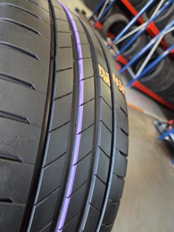 225/55/17 97W* BRIDGESTONE ZOMERBANDEN 6,8MM PROFIEL 2X, Auto-onderdelen, Ophalen, Gebruikt, 17 inch, Band(en)