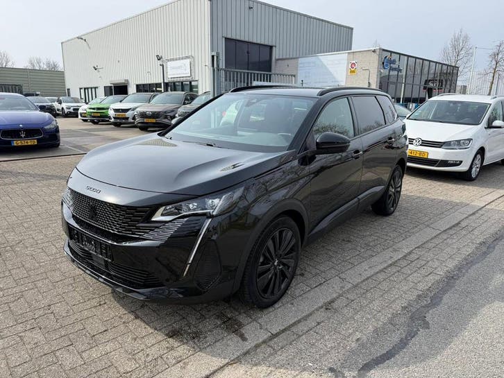 Zakelijke Lease |  Peugeot 5008 1.2 PureTech GT Black Pack,, Auto's, Peugeot, Dealer onderhouden, Lease, Grijs, Automaat, SUV of Terreinwagen