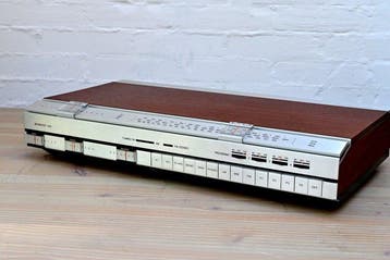 Bang & Olufsen - Beomaster 1500 Solid state stereo receiver, Nieuw