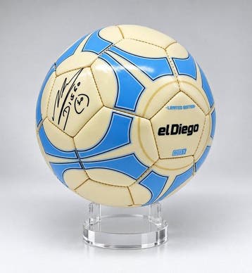 Diego Maradona - Voetbal, Nieuw