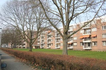 Te Huur 4 Kamer Appartement Via Regia In Maastricht, Direct bij eigenaar, Limburg, Maastricht, Appartement