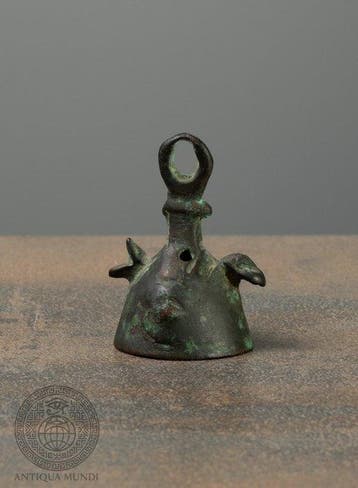 Luristan Brons Hanger met bel en dierenkoppen - 4.5 cm
