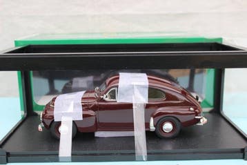 Cult Scale 1:18 - Modelauto - 1947 Volvo PV444, Hobby en Vrije tijd, Nieuw