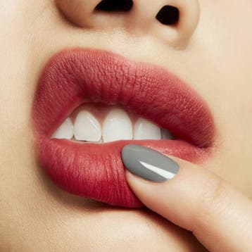 MAC Cosmetics Powder Kiss Fashion Sweetie Liquid Lipstick -, Ophalen of Verzenden, Nieuw, Lippen, Make-up