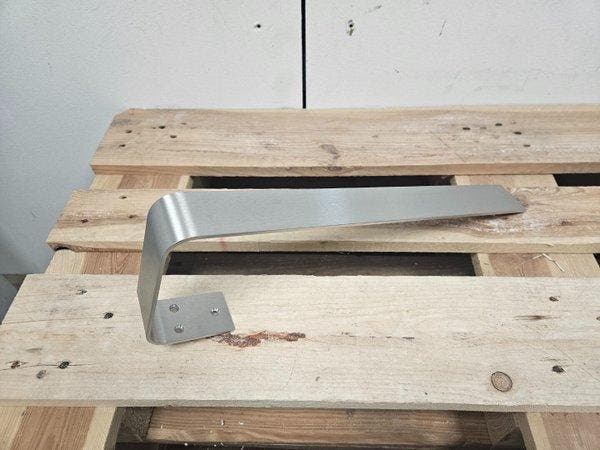 Isan Nona beugel voor radiator handdoekbeugel 45 cm, Doe-het-zelf en Verbouw, Sanitair, Overige typen, Nieuw, Ophalen of Verzenden