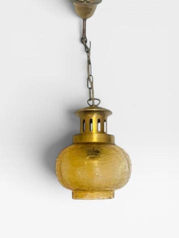 Lamp - ophangbol - gerookt amberkleurig craquelé glas -