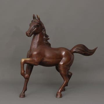 Okimono  van een paard  (uma) - Gepatineerd brons - Japan, Antiek en Kunst