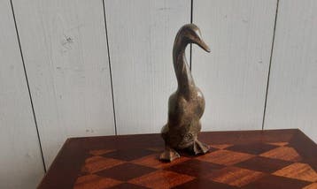 P. Chenet - Figuur - Eend - 19 cm - Brons