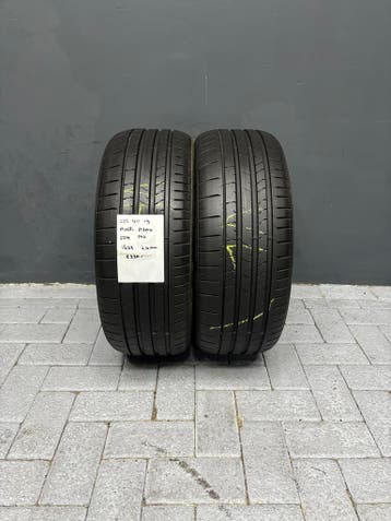 225/40/19 PIRELLI PZERO PZ4 6,4MM 2 STUKS €220,-(1623), Gebruikt, Band(en), Personenwagen, Ophalen