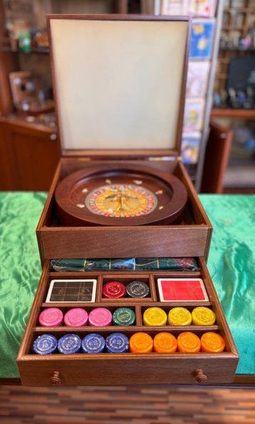 Bordspel - Roulette - Hout en verguld metaal