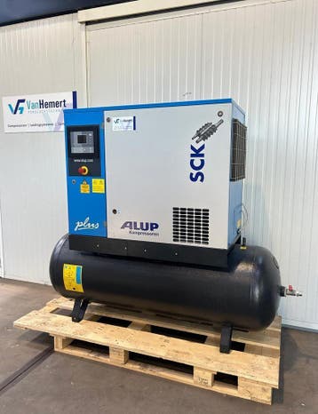 Gebruikte Alup Schroefcompressor SCK15-10-500 PLUS | 11kW, Zakelijke goederen, Machines en Bouw | Pompen en Compressoren