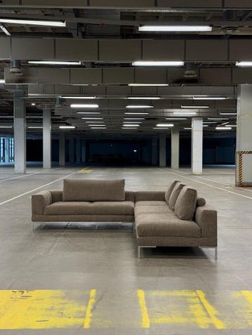 Design on Stock Aikon Lounge | NIEUWSTAAT + Garantie, 300 cm of meer, Ophalen of Verzenden, Zo goed als nieuw, Bank Hoekbank Bankstel Bankje Loungebank Banken Chaise Lounge 