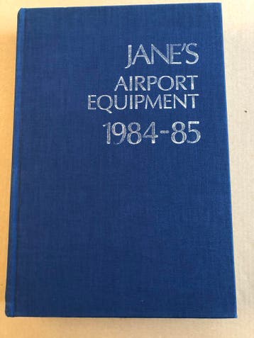 Janes Airport Equipment - Materieel en Techniek Luchthavens, Ophalen of Verzenden, Zo goed als nieuw, Boek of Tijdschrift