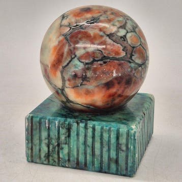 sculptuur, Dekorative Alabaster-Skulptur – Marmorierte Kugel