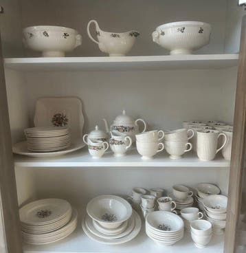 Wedgwood - Eetservies voor 6 (100) - Porselein - Wedgewood