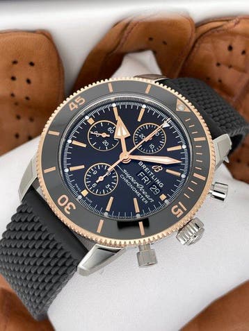 Breitling - Superocean Heritage Chronograph 44 Automatic 18K, Nieuw