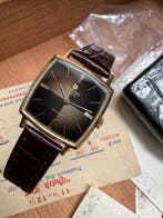 Universal Genève - Tv screen - harlequin dial - 2595 -, Nieuw