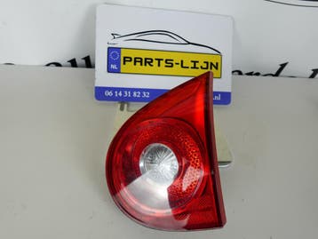 Gebruikte achterlicht binnen Volkswagen Golf V 2003-2009 – 2, Auto-onderdelen, Ophalen of Verzenden, Nieuw