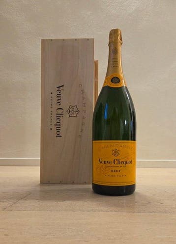 Veuve Clicquot, Yellow Label Brut - Champagne Brut - 1, Nieuw