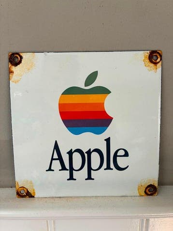 Apple emaille reclamebord – regenbooglogo – vintage computer