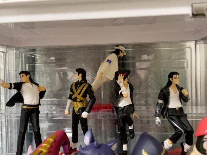 Michael Jackson - Pop Five figures with different actions -, Antiek en Kunst, Antiek | Overige Antiek