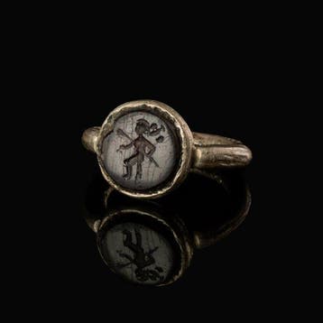 Oud-Romeins Zilver Legionaire Ring met Athena-intaglio