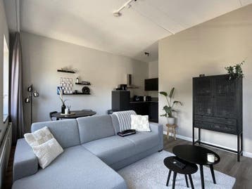 Te huur: Appartement Deventerstraat in Apeldoorn, Huizen en Kamers, Gelderland, Apeldoorn, Appartement