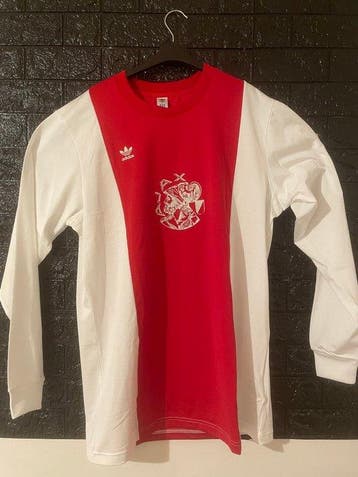 AFC Ajax - Teamkleding, Nieuw